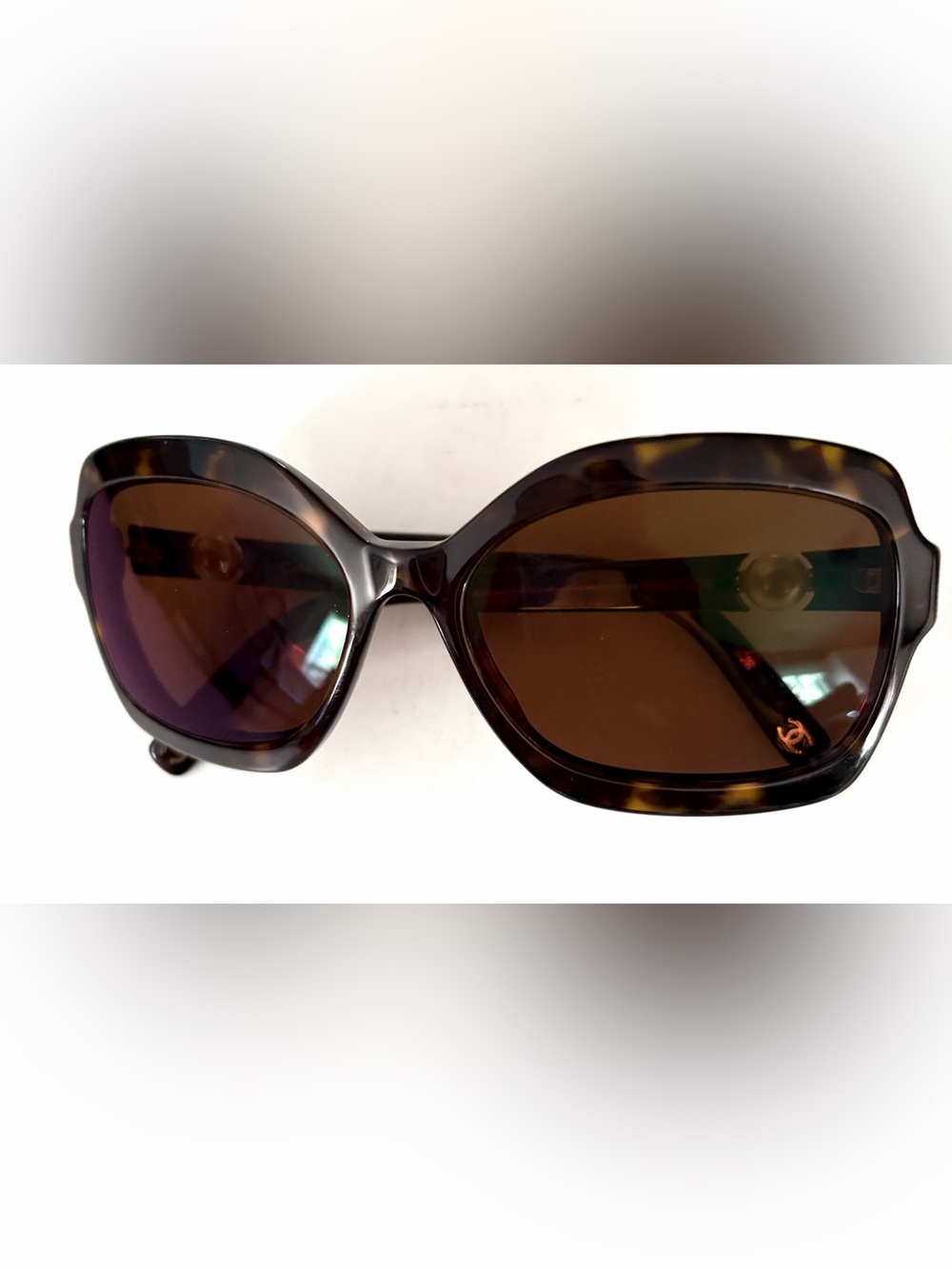 Chanel Sunglasses Tortoise Shell Frame Brown Pearl Collection 5132-H Sunglasses - Picture 11 of 16